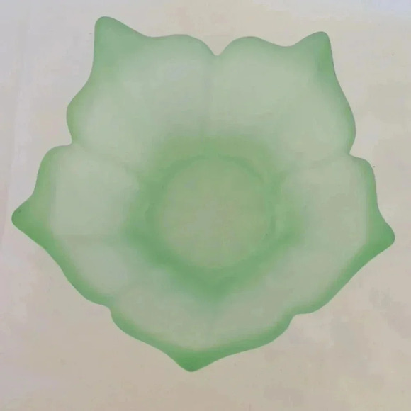 Viking art glass lotus blossom Wayne Husted green - Picture 3 of 4